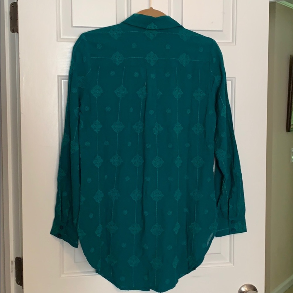 Chico’s Tunic - Picture 3 of 3